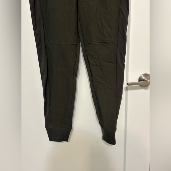 Athleta Trekkie North Joggers - Picture 6 of 10